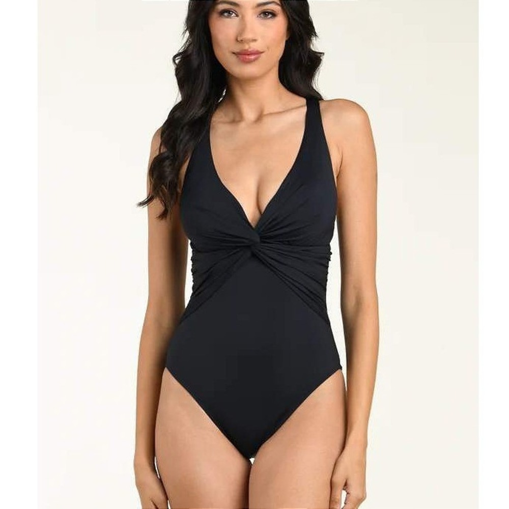 LA Blanca Island Goddess Twist Front One Piece Sz 16 Black Beach Swim Resort GUC